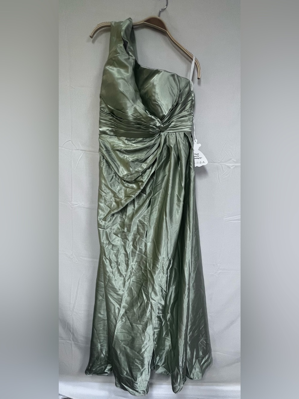 NEW Womens formal dress size: 12